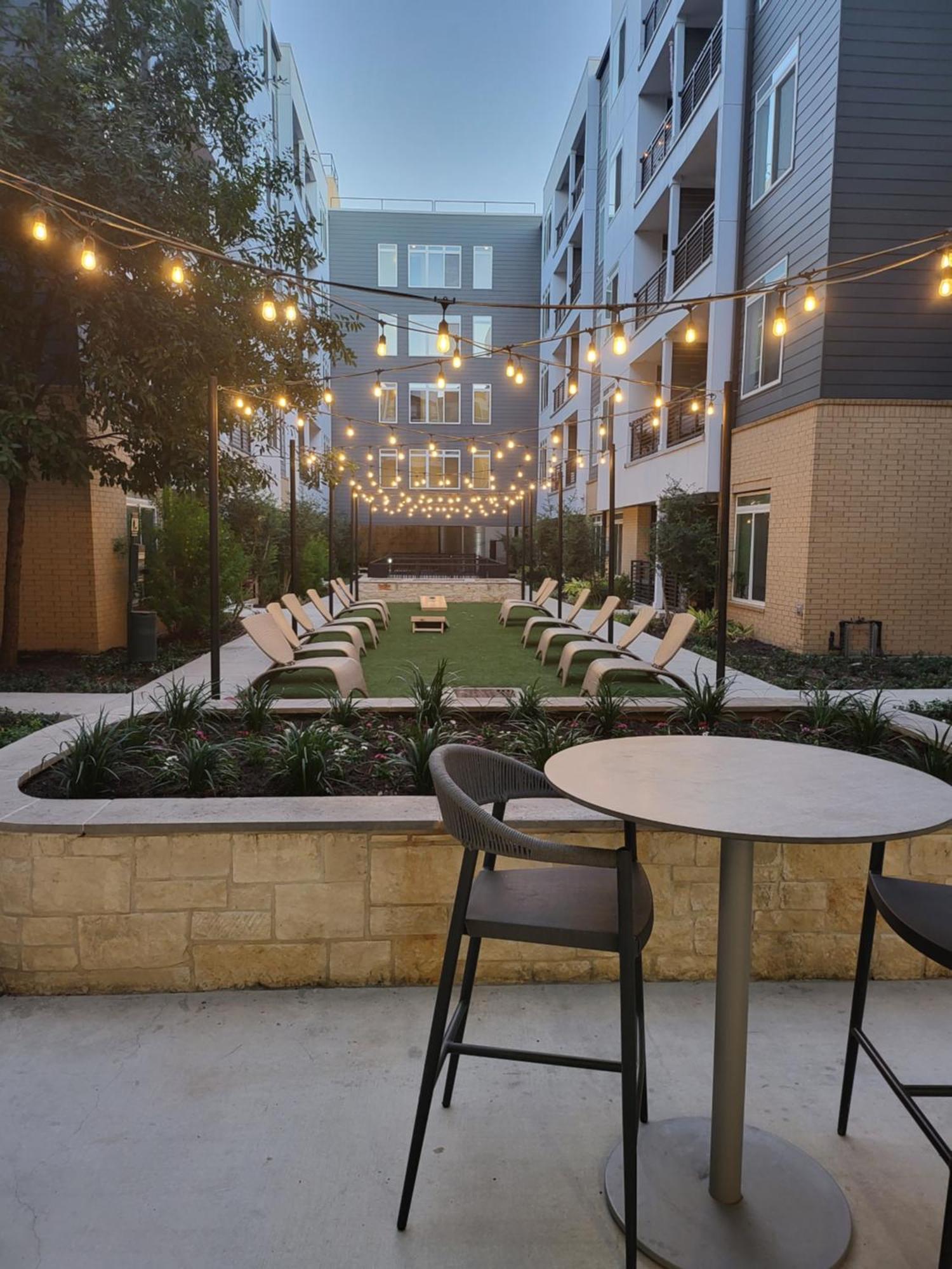 Beautiful Condo On Riverwalk W King Ste Free Parking Pet Friendly Centrally Located On The Riverwalk San Antonio Luaran gambar