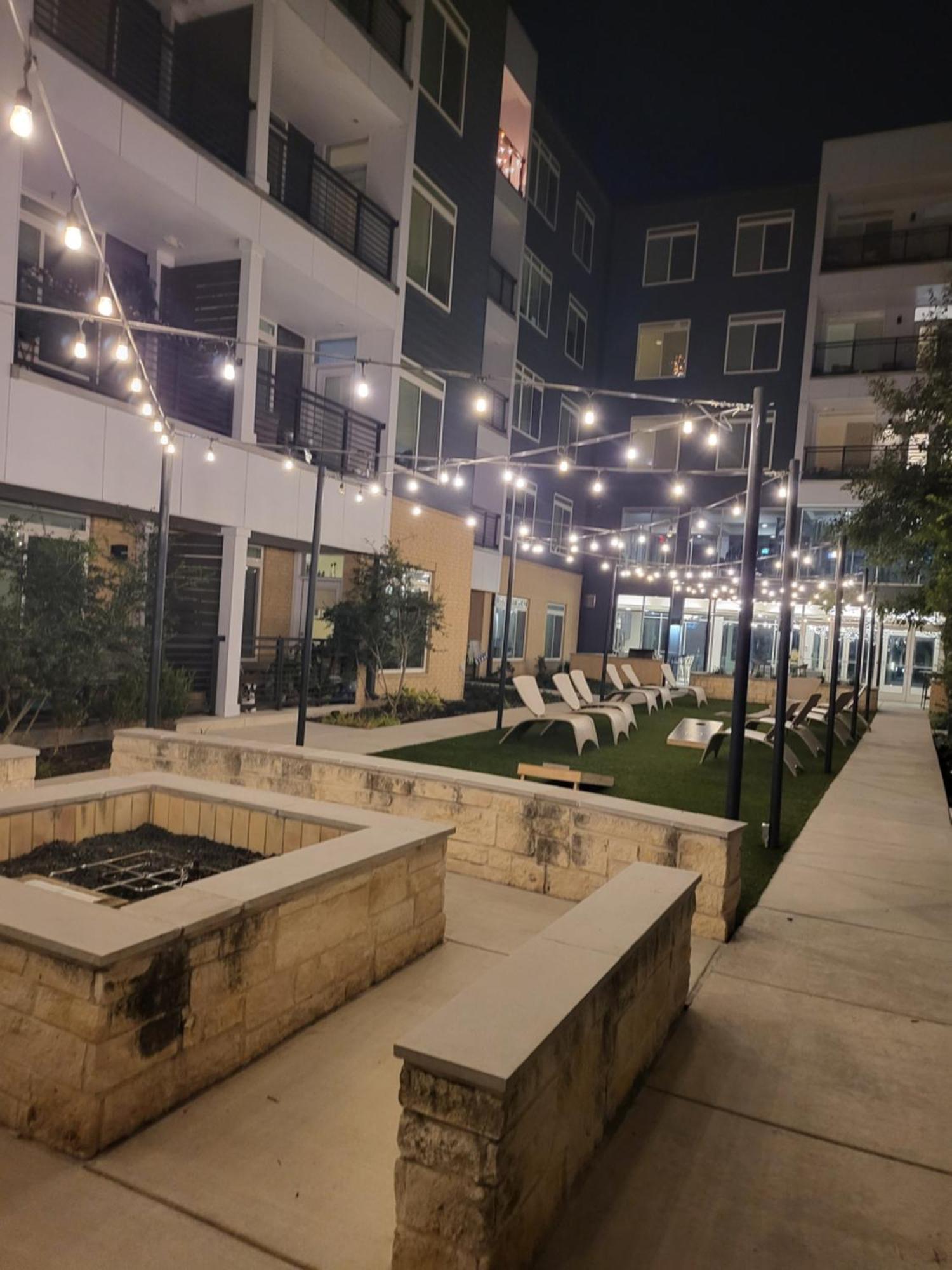 Beautiful Condo On Riverwalk W King Ste Free Parking Pet Friendly Centrally Located On The Riverwalk San Antonio Luaran gambar